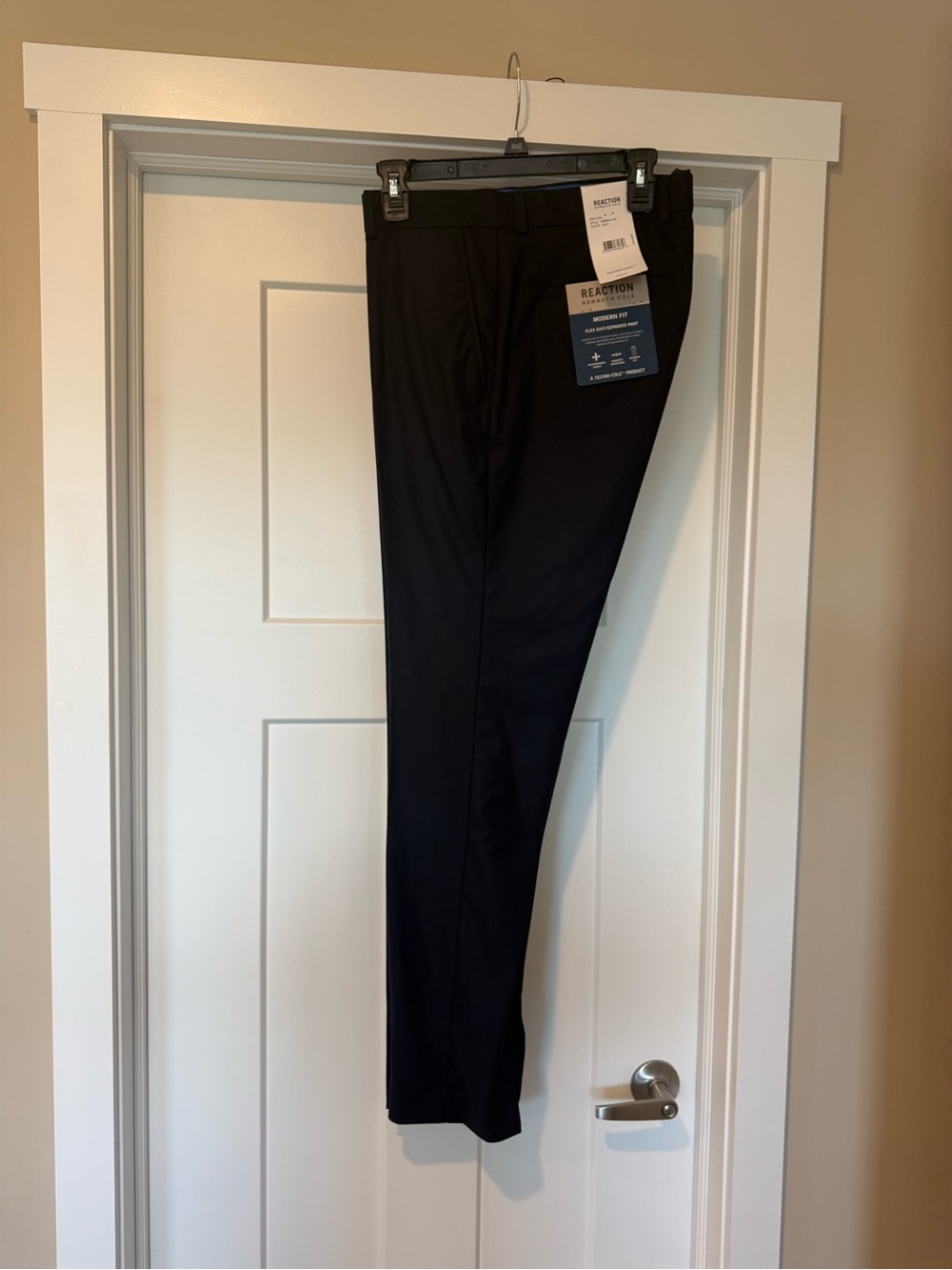 Kenneth Cole Reaction Men's Navy Slim Dress Pants